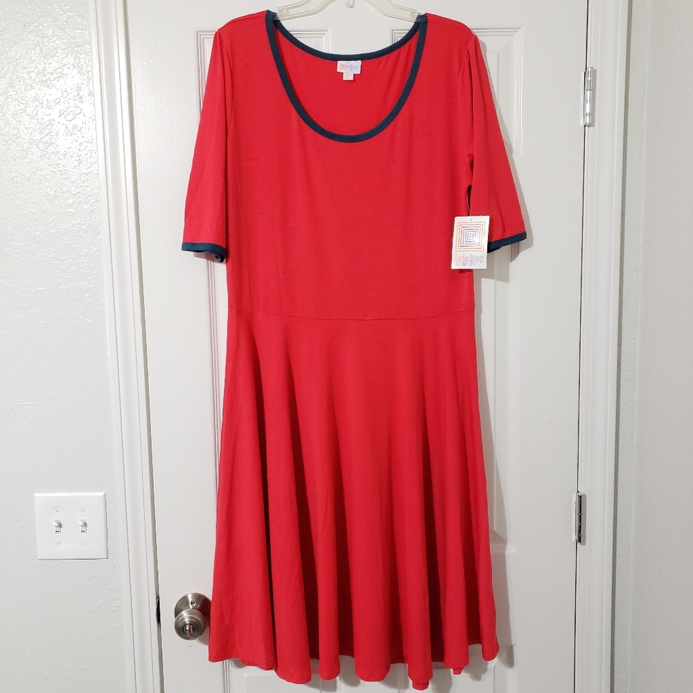 NWT LuLaRoe Red Ringer Nicole - Size 3XL